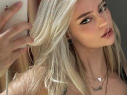 beautiful-students-260924-260924-065