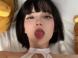 beautiful-students-260924-260924-065