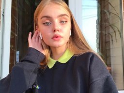 beautiful-students-260924-260924-065