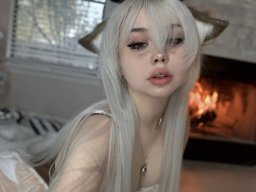 beautiful-students-260924-260924-066