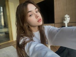 beautiful-students-260924-260924-066