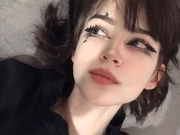 beautiful-students-260924-260924-067