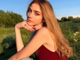 beautiful-students-260924-260924-067