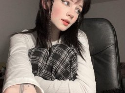 beautiful-students-260924-260924-067