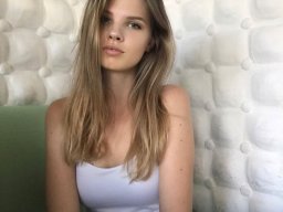 beautiful-students-260924-260924-068