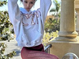 beautiful-students-260924-260924-068