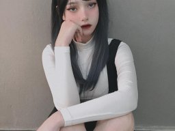 beautiful-students-260924-260924-068