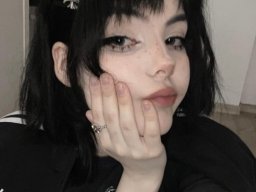 beautiful-students-260924-260924-068