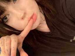 beautiful-students-260924-260924-068