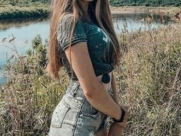 beautiful-students-260924-260924-068