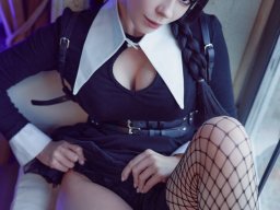 beautiful-students-260924-260924-069