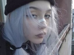 beautiful-students-260924-260924-069