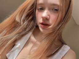 beautiful-students-260924-260924-069