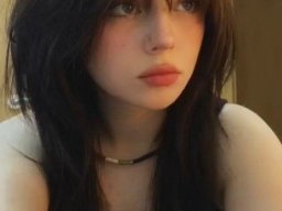 beautiful-students-260924-260924-069
