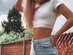 beautiful-students-260924-260924-069
