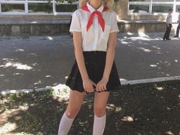 beautiful-students-260924-260924-069