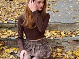 beautiful-students-260924-260924-069