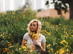 beautiful-students-260924-260924-069
