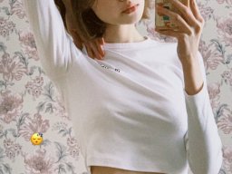 beautiful-students-260924-260924-069