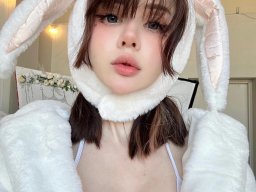 beautiful-students-260924-260924-070