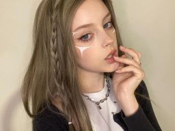 beautiful-students-260924-260924-070