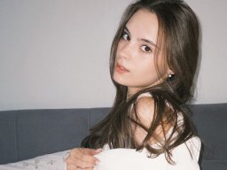 beautiful-students-260924-260924-070