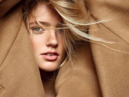 beautiful-students-260924-260924-070