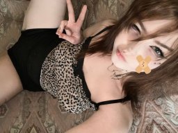 beautiful-students-260924-260924-070