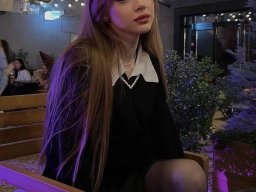 beautiful-students-260924-260924-070