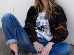 beautiful-students-260924-260924-070
