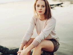 beautiful-students-260924-260924-070