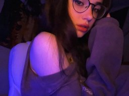 beautiful-students-260924-260924-070