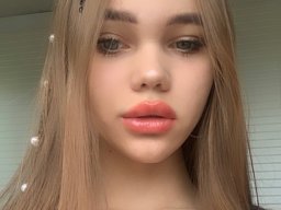 beautiful-students-260924-260924-071