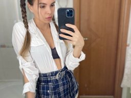 beautiful-students-260924-260924-071