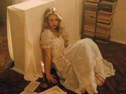 beautiful-students-260924-260924-071