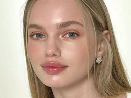 beautiful-students-260924-260924-072