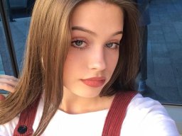 beautiful-students-260924-260924-072