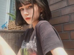 beautiful-students-260924-260924-072