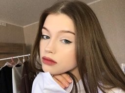 beautiful-students-260924-260924-073