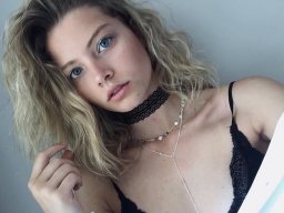 beautiful-students-260924-260924-073