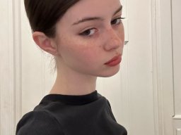 beautiful-students-260924-260924-073