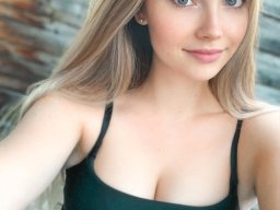 beautiful-students-260924-260924-073