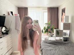 beautiful-students-260924-260924-073