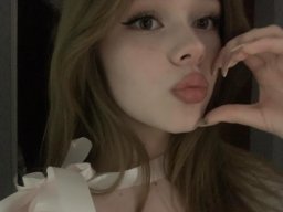 beautiful-students-260924-260924-073