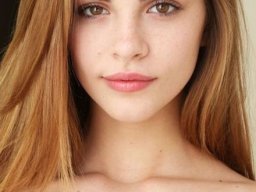 beautiful-students-260924-260924-073