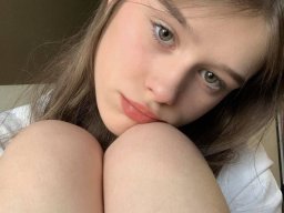 beautiful-students-260924-260924-073