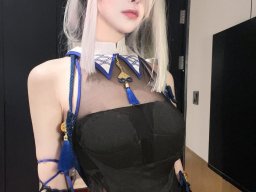 beautiful-students-260924-260924-073