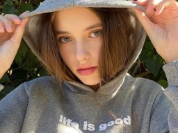 beautiful-students-260924-260924-073