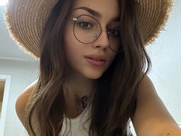 beautiful-students-260924-260924-073