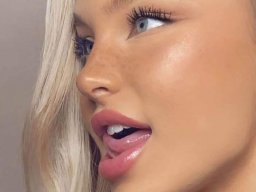 beautiful-students-260924-260924-074